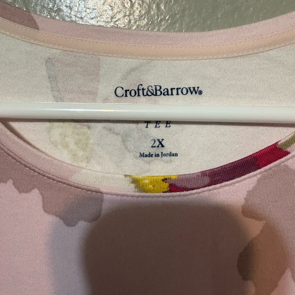 Women’s Croft & Barrow Pink Floral Short-Sleeve Tee Size 2X - Picture 2 of 6
